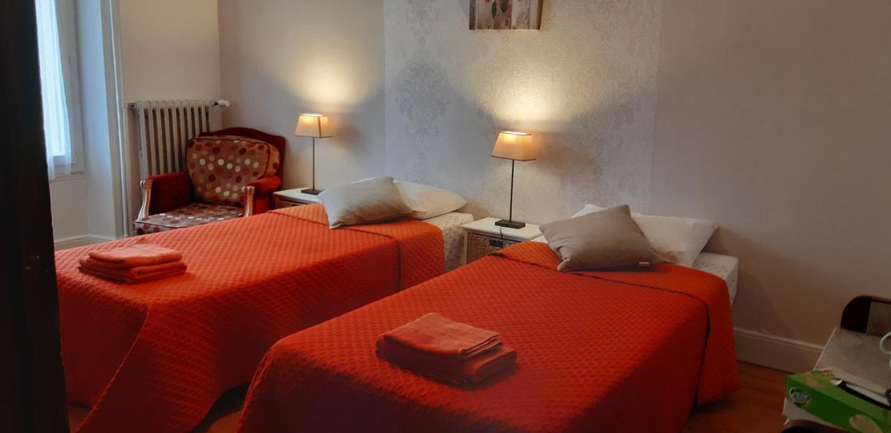 Chambres D'Hotes Nilautpala Dreams แซ็ง-ฌ็อง-เดอ-โมเรียน ภายนอก รูปภาพ