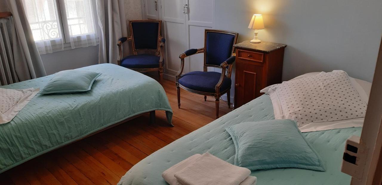 Chambres D'Hotes Nilautpala Dreams แซ็ง-ฌ็อง-เดอ-โมเรียน ภายนอก รูปภาพ